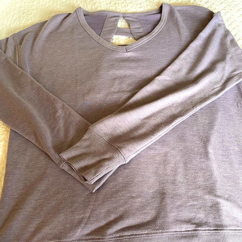 Mauve activewear / yoga top